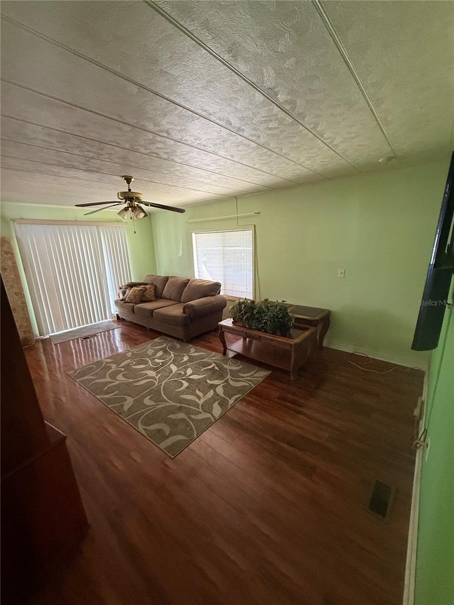 138 MOSS DR, DEBARY, FL, 32713