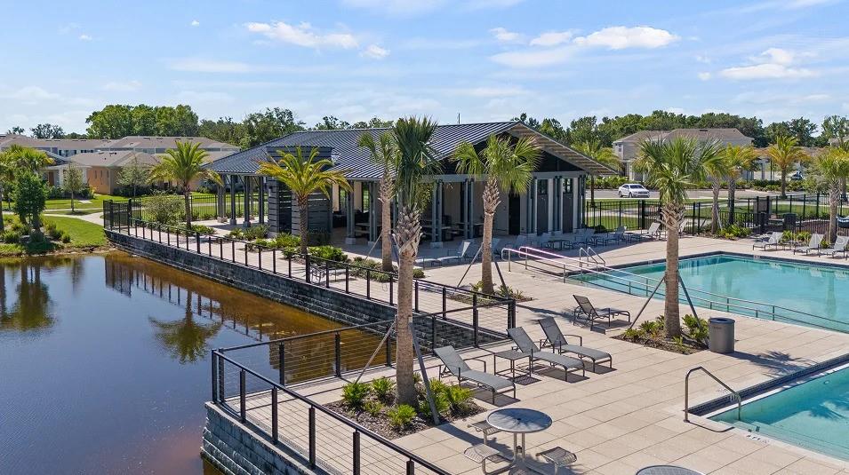 828 AUBEY LN, DEBARY, FL, 32713