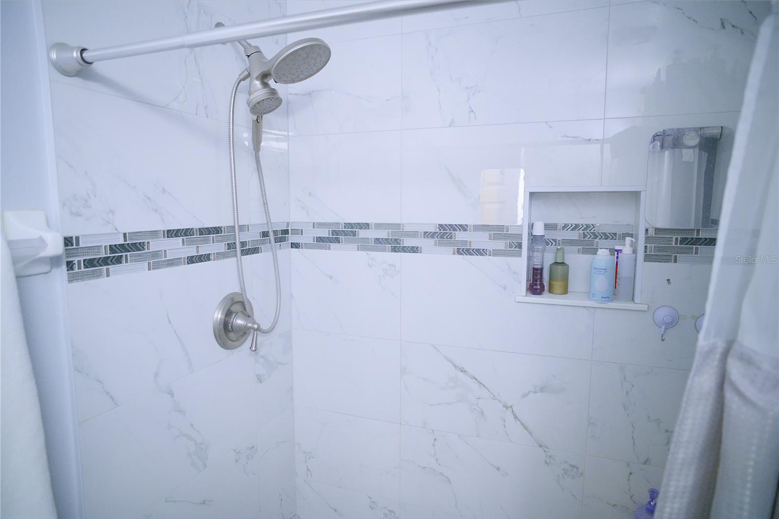 408 RAYMOND ST, MINNEOLA, FL, 34715