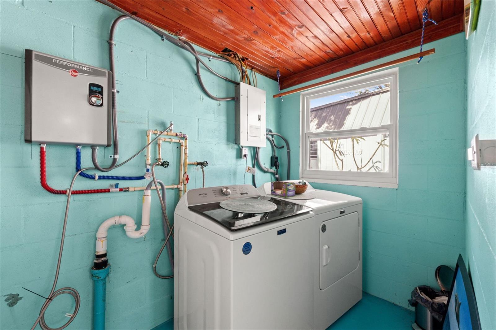 7235 MARYLAND AVE, HUDSON, FL, 34667