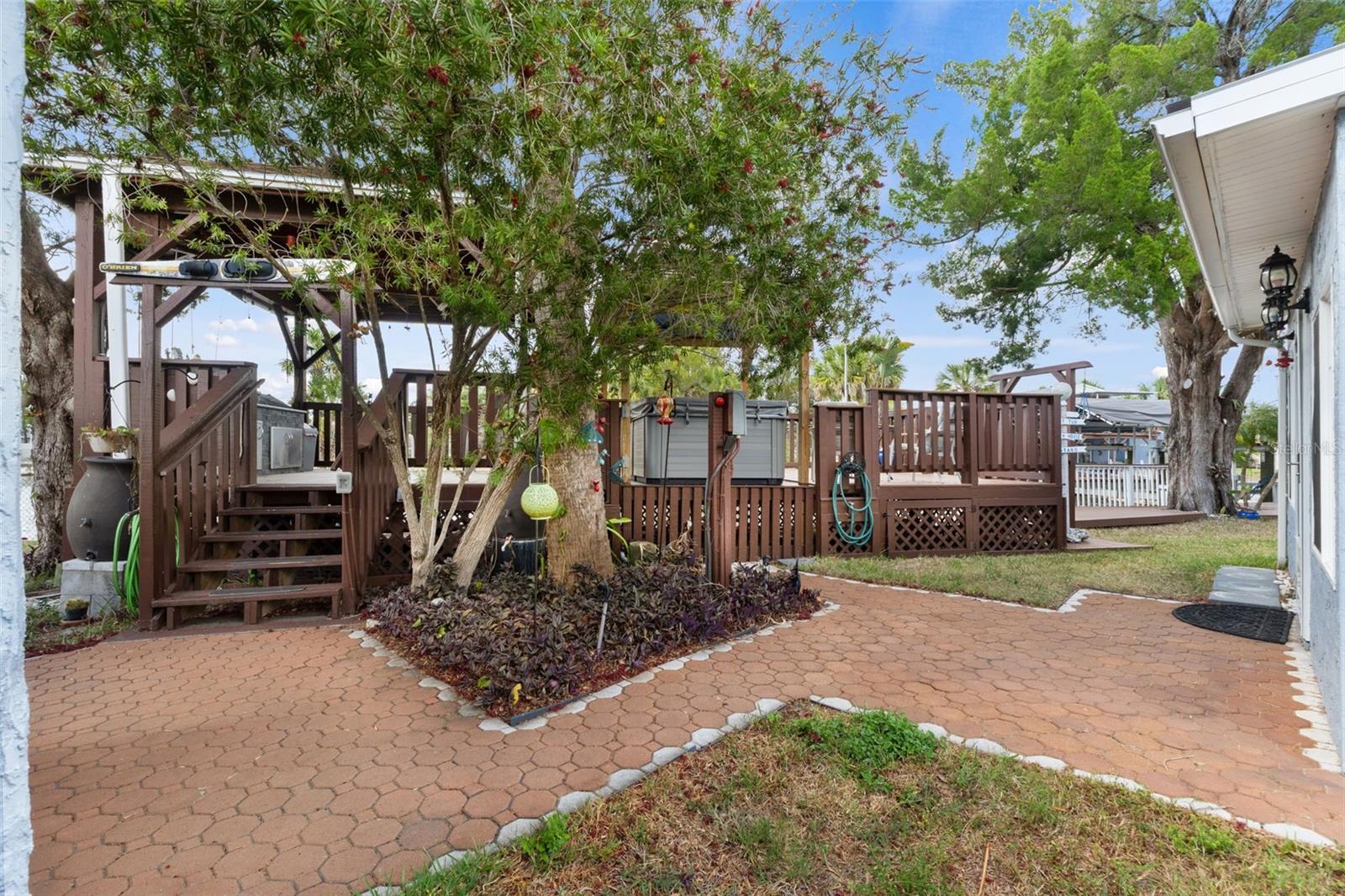 7235 MARYLAND AVE, HUDSON, FL, 34667