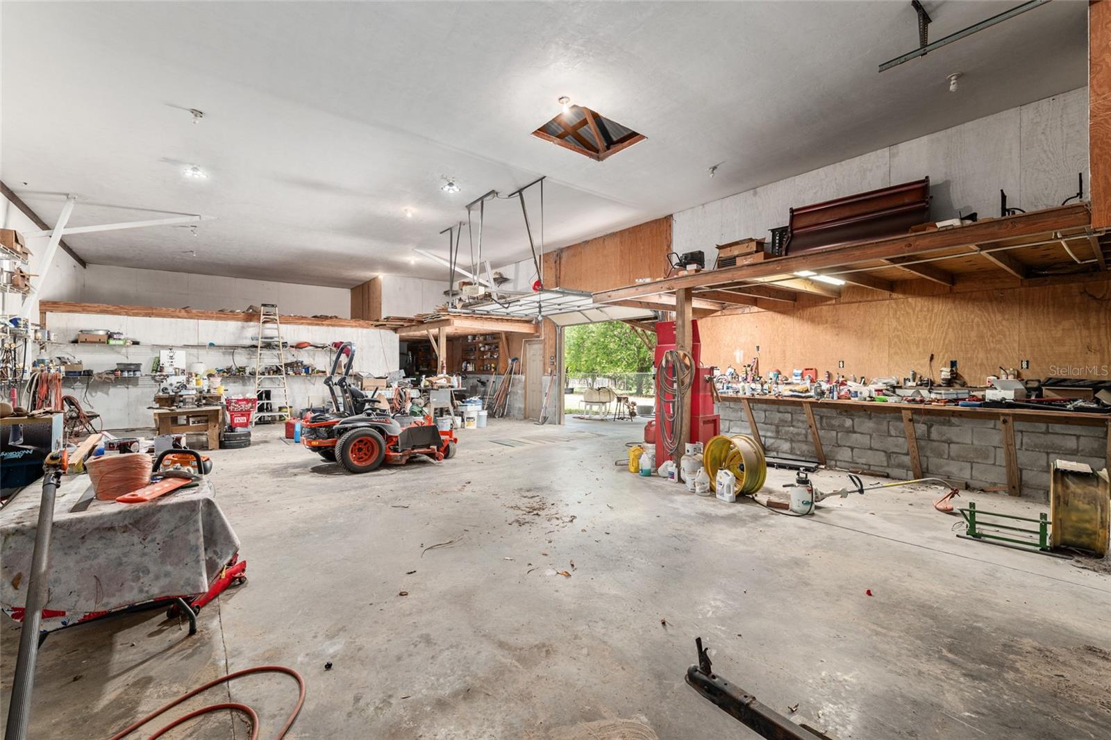 272 NE COUNTY ROAD 337, TRENTON, FL, 32693