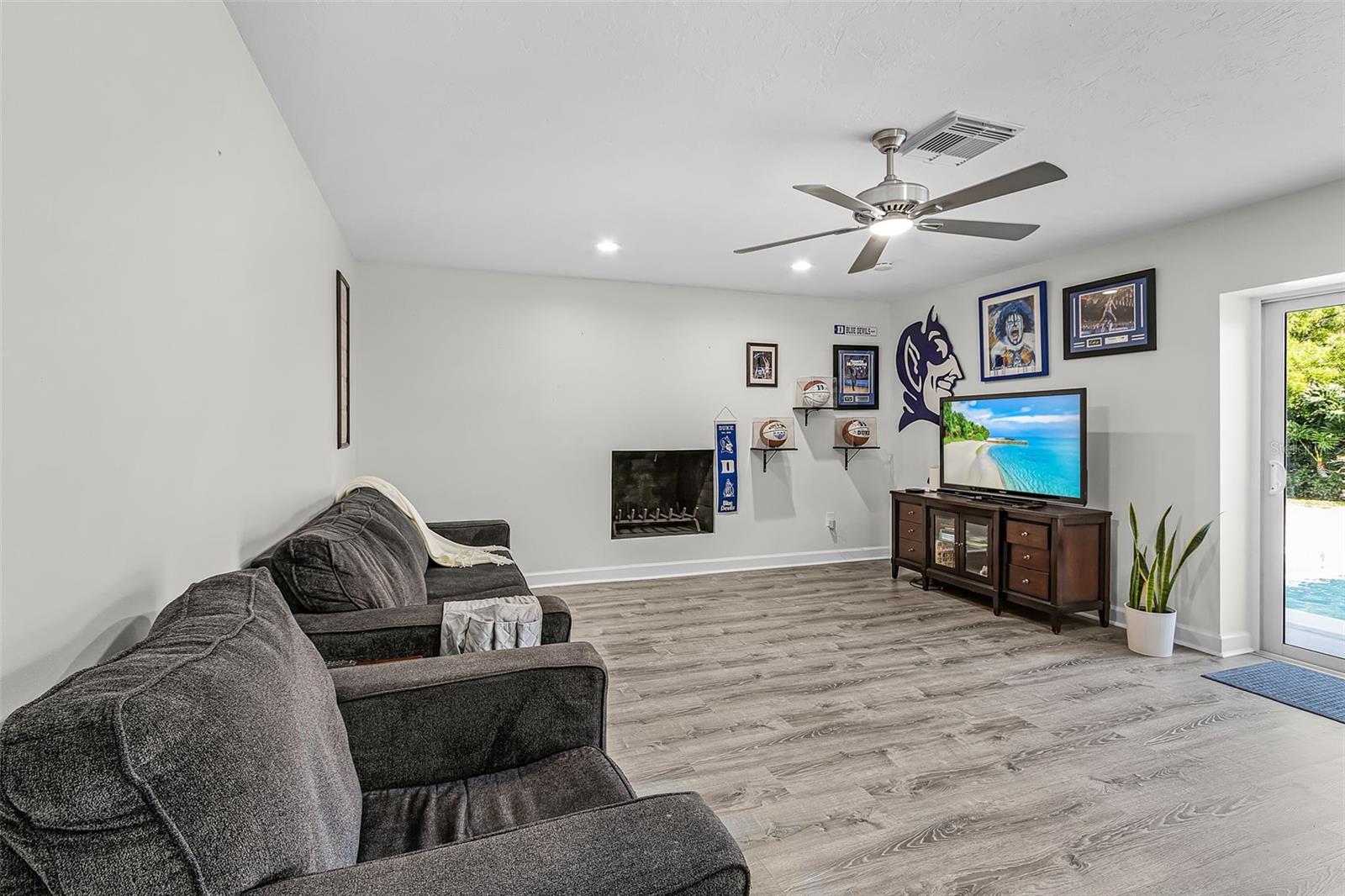 5479 CHABLIS LN, FORT MYERS, FL, 33919