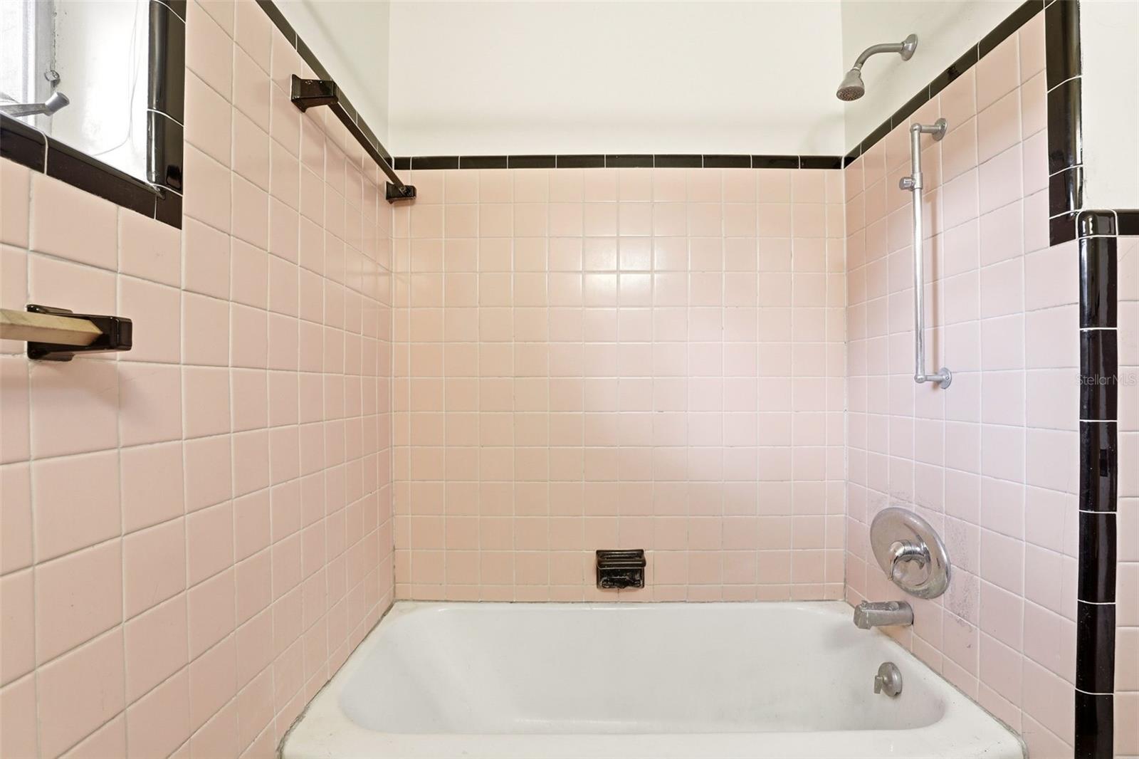 1421 FAIRVIEW ST, ORLANDO, FL, 32804