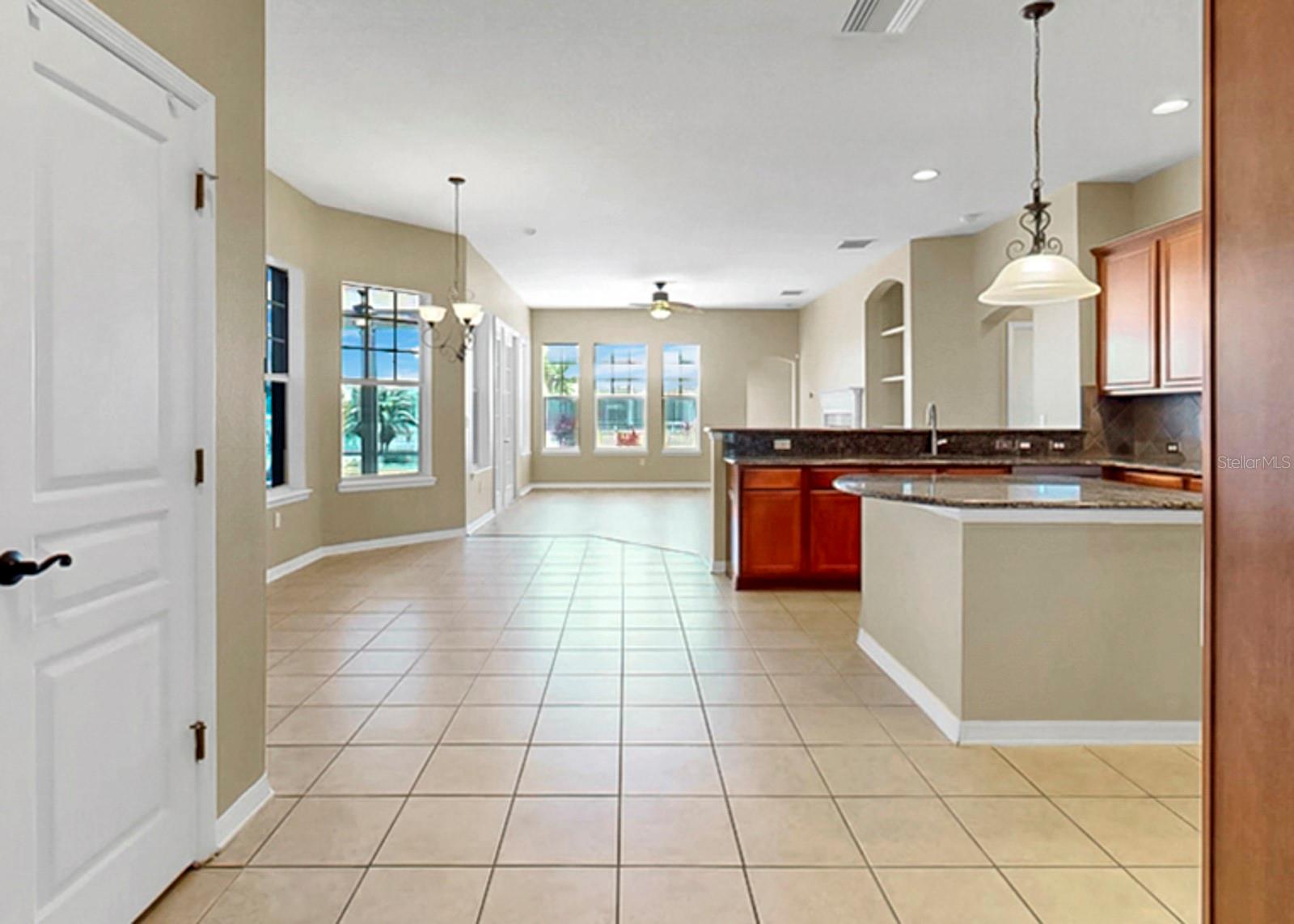 5704 SEA TROUT PL, APOLLO BEACH, FL, 33572