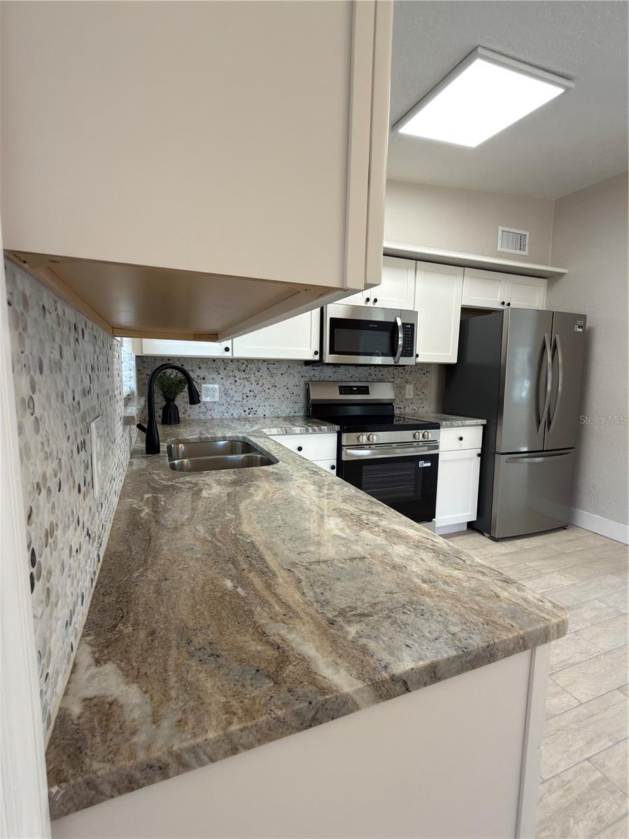 2114 CATHERINE ST, KISSIMMEE, FL, 34741