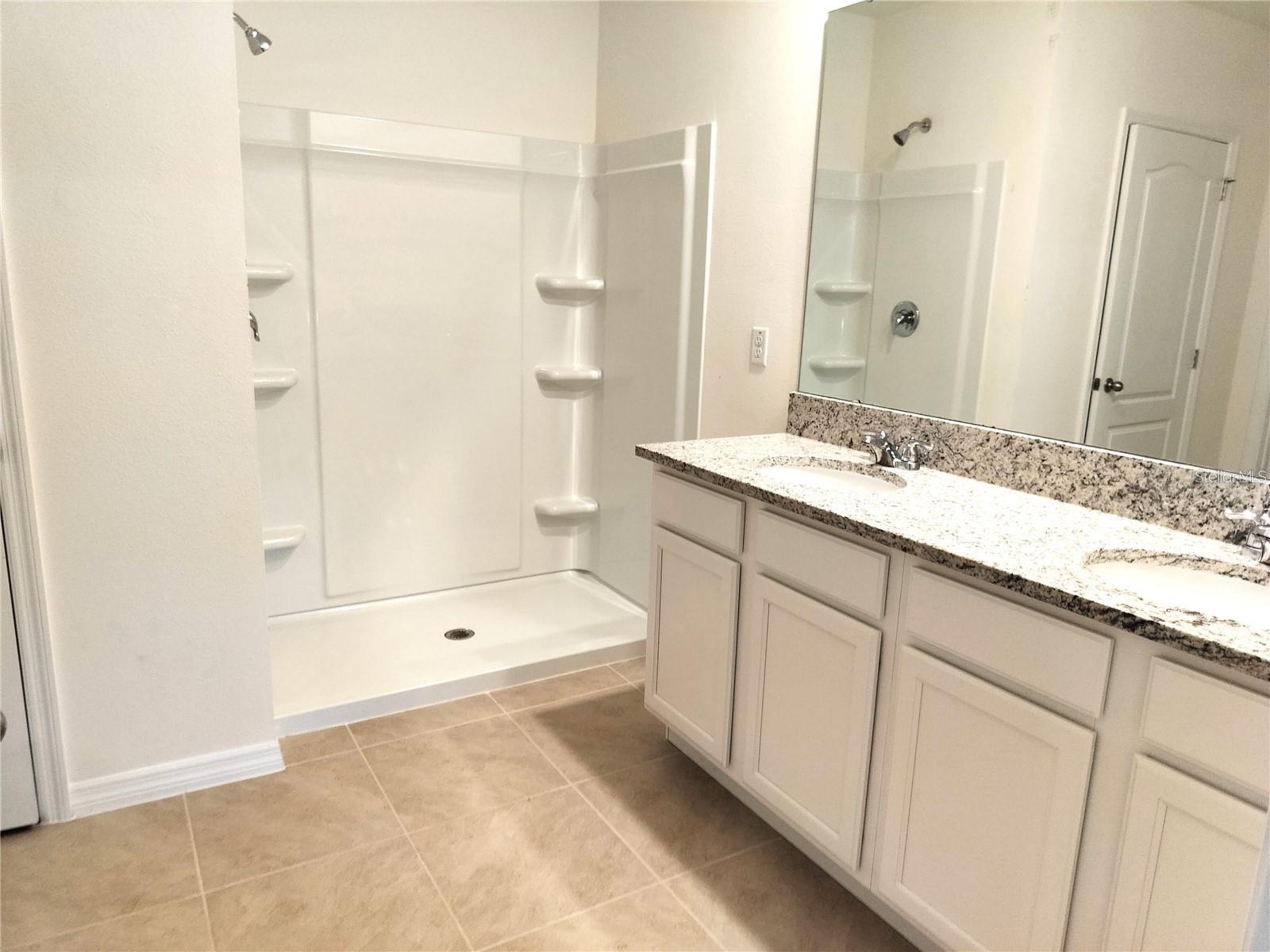 405 NOBLE AVE, DAVENPORT, FL, 33837