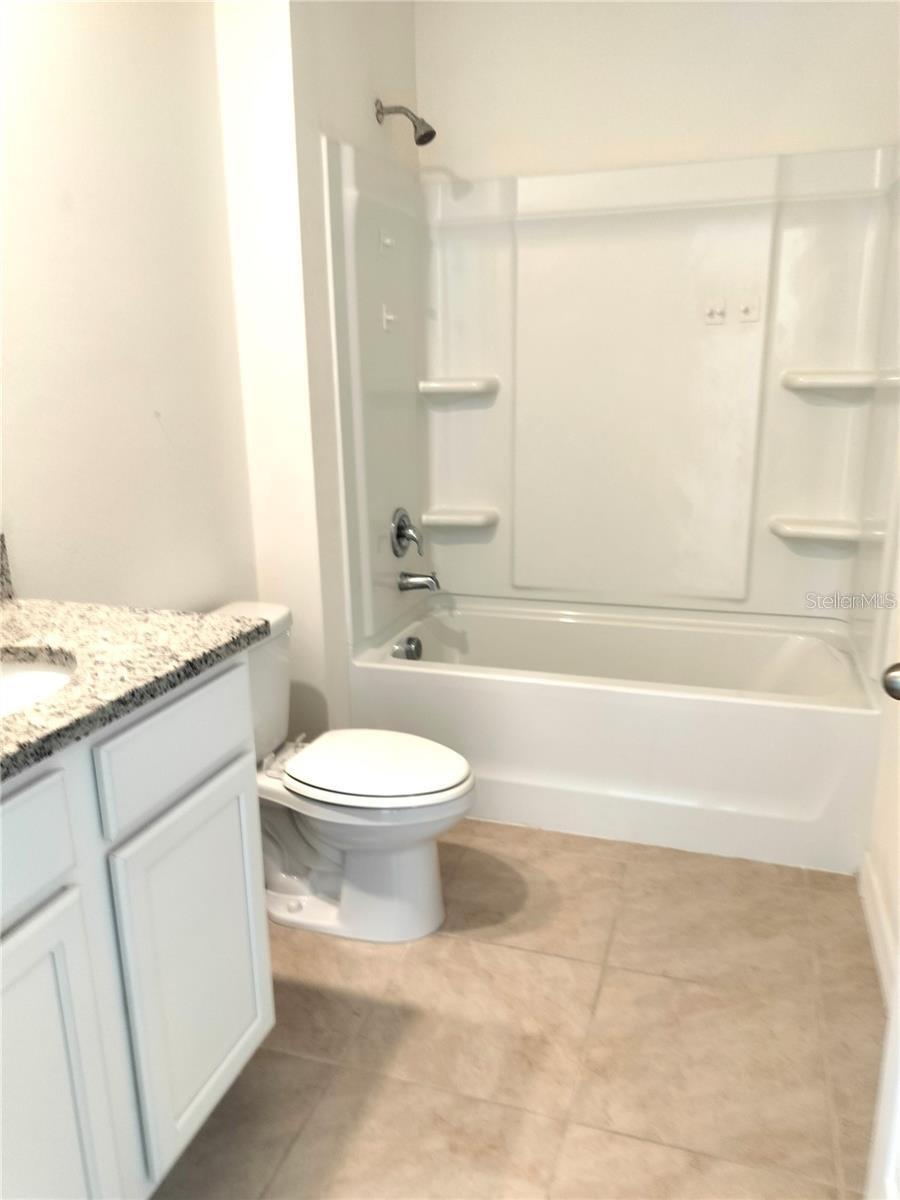 405 NOBLE AVE, DAVENPORT, FL, 33837