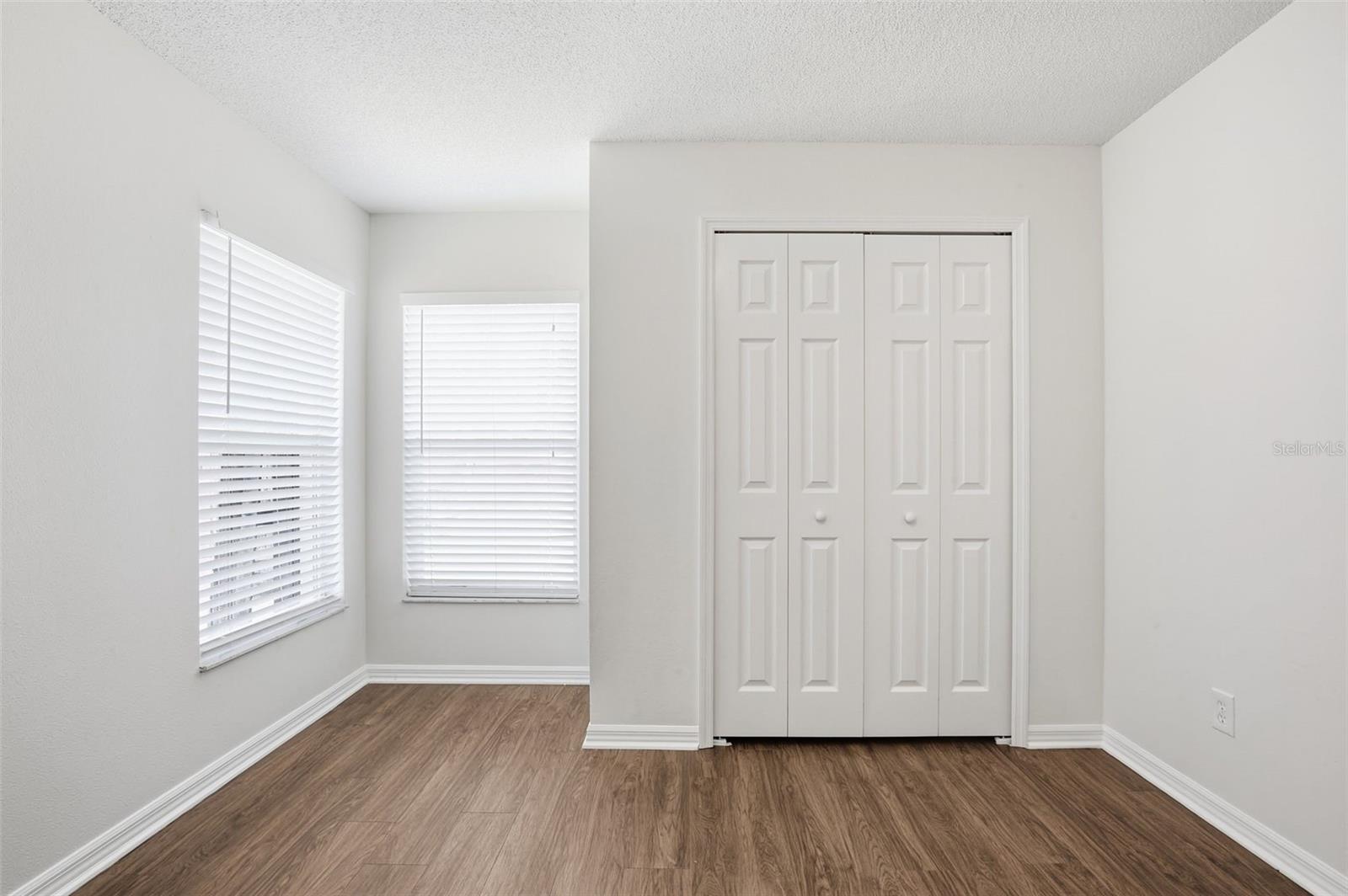 1353 CRIMSON CLOVER LN, WESLEY CHAPEL, FL, 33543