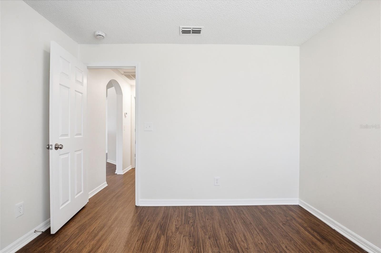 1353 CRIMSON CLOVER LN, WESLEY CHAPEL, FL, 33543