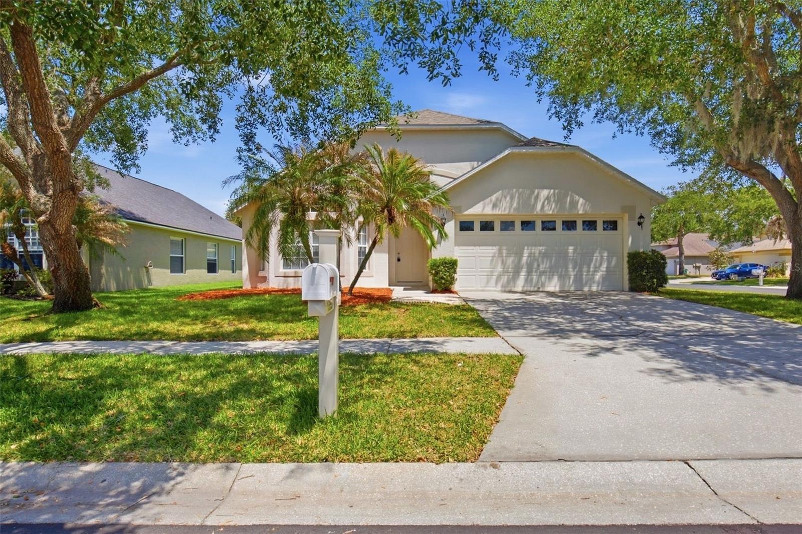 1353 CRIMSON CLOVER LN, WESLEY CHAPEL, FL, 33543