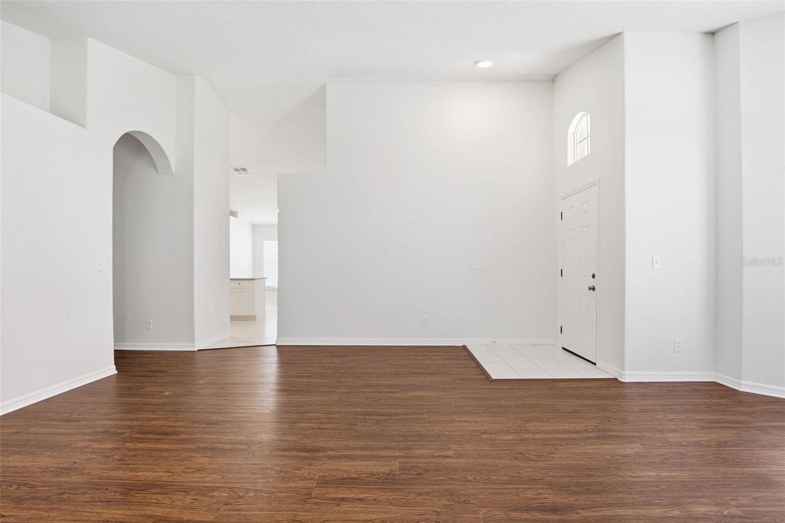 1353 CRIMSON CLOVER LN, WESLEY CHAPEL, FL, 33543