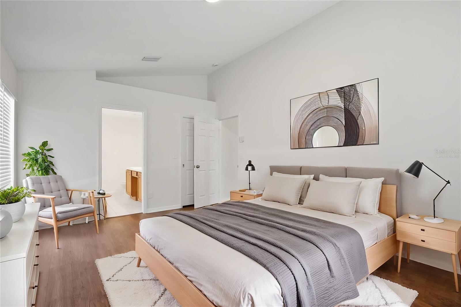 1353 CRIMSON CLOVER LN, WESLEY CHAPEL, FL, 33543