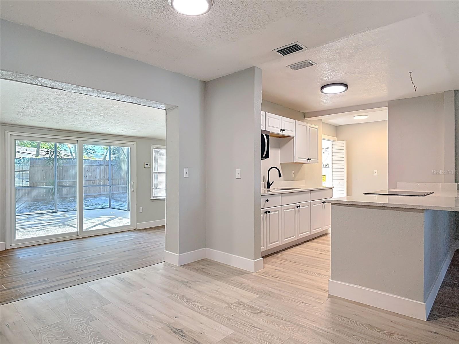 1085 WHITEWOOD DR, DELTONA, FL, 32725