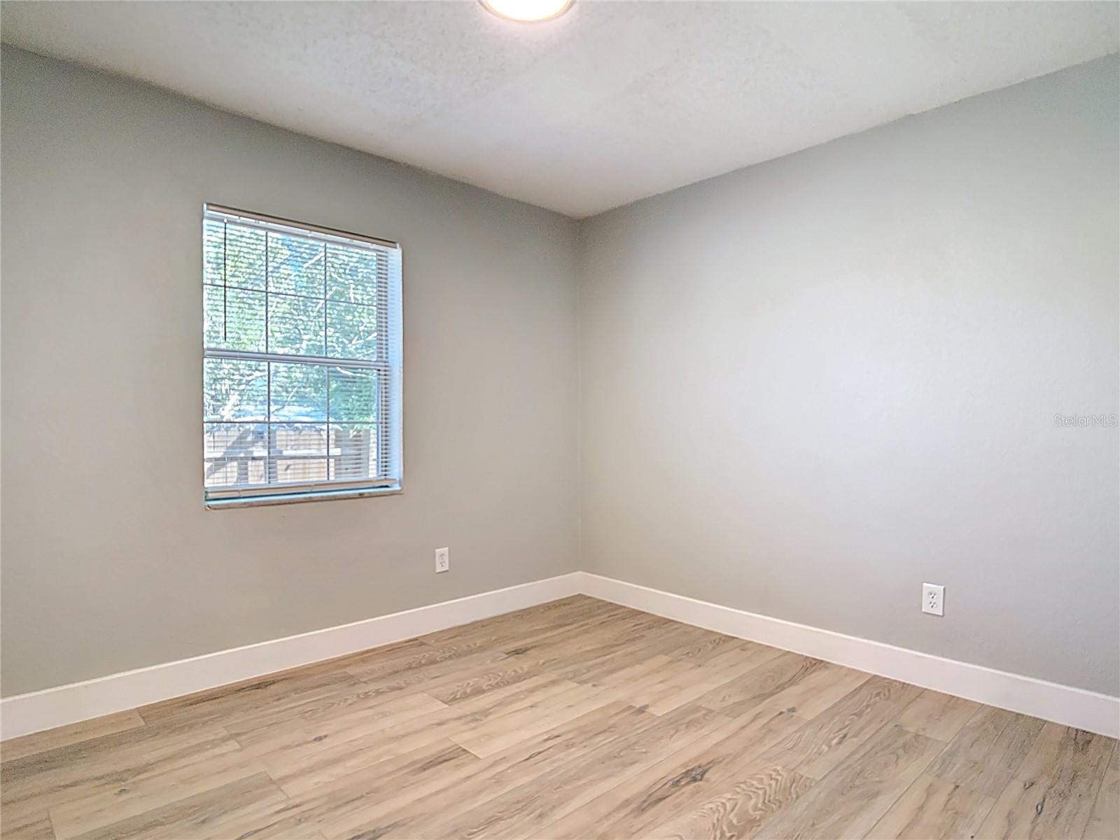 1085 WHITEWOOD DR, DELTONA, FL, 32725