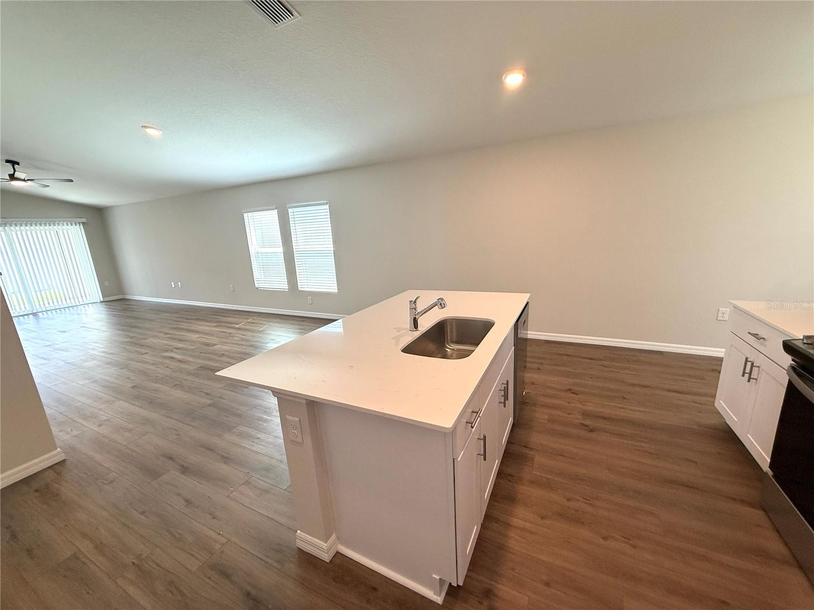 34706 BLOSSOM FALL PATH, ZEPHYRHILLS, FL, 33541