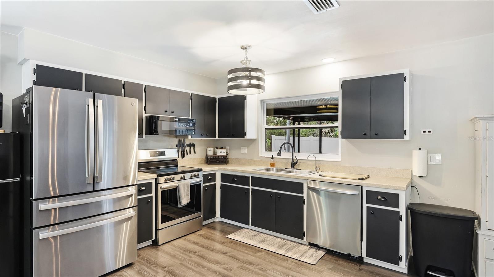 3200 SPAINWOOD DR, SARASOTA, FL, 34232