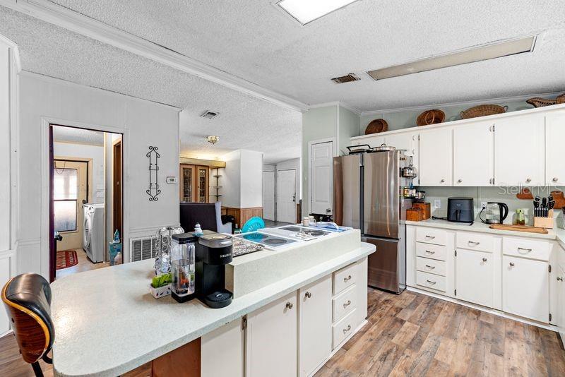 9122 SHELDON WEST DR, TAMPA, FL, 33626