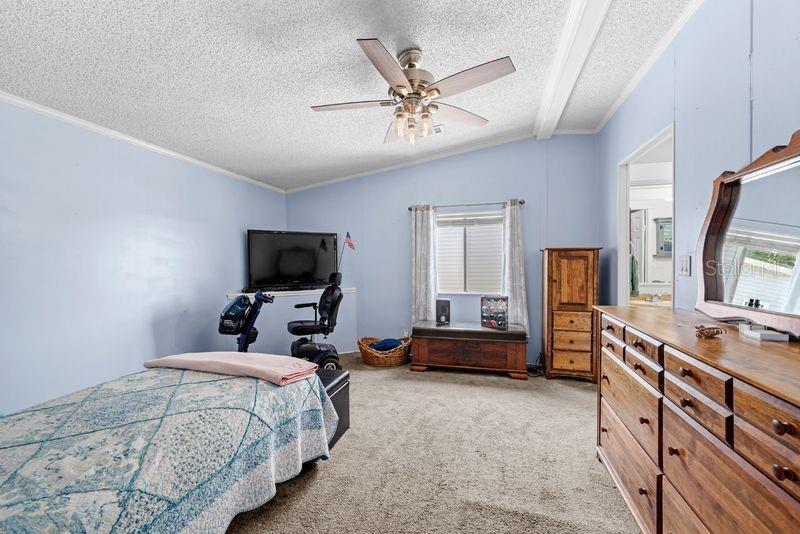 9122 SHELDON WEST DR, TAMPA, FL, 33626