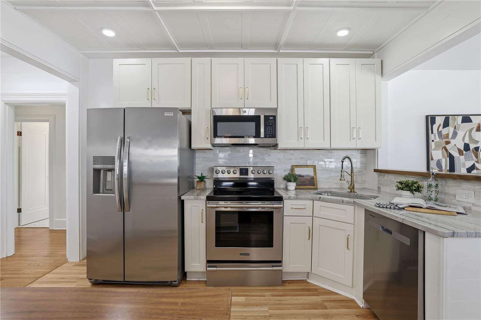 918 45TH ST N, ST PETERSBURG, FL, 33713