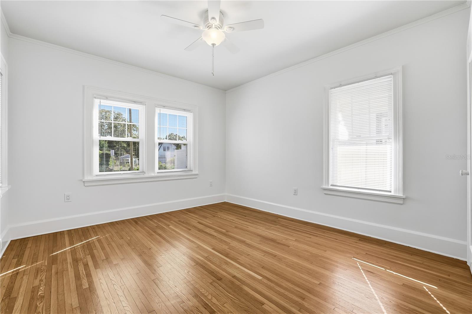 918 45TH ST N, ST PETERSBURG, FL, 33713