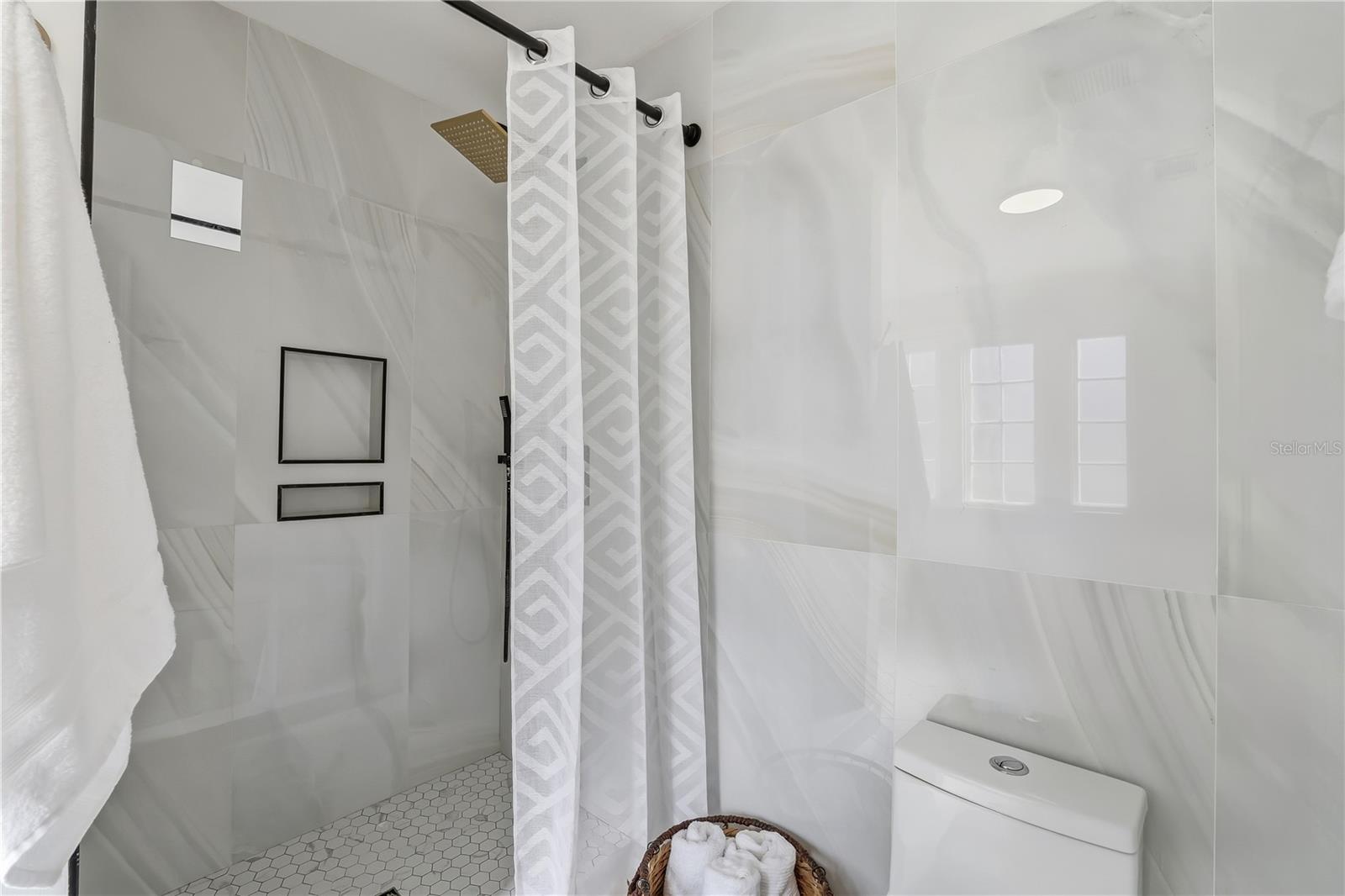 918 45TH ST N, ST PETERSBURG, FL, 33713