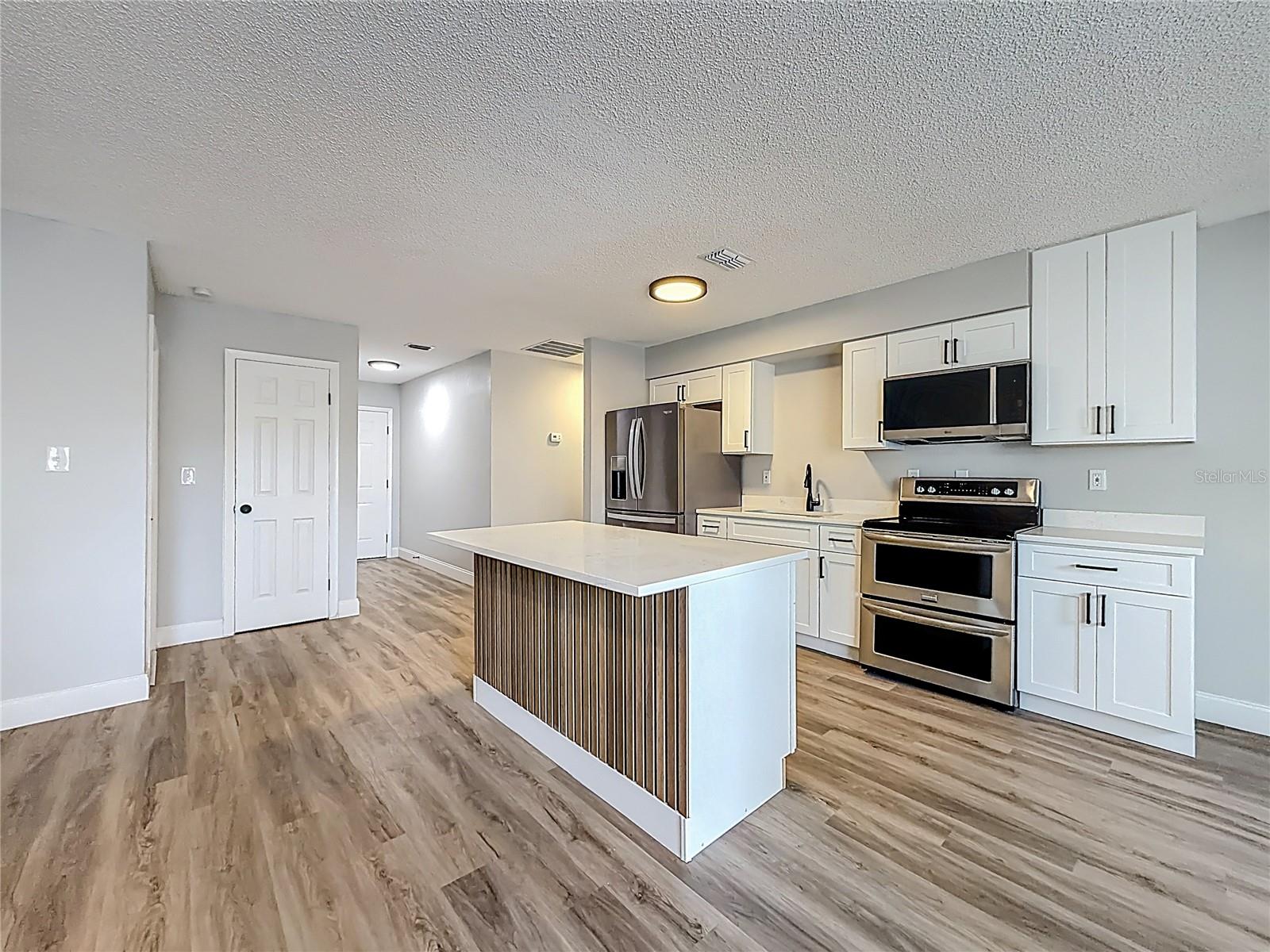 8940 SE 88TH STREET, OCALA, FL, 34472