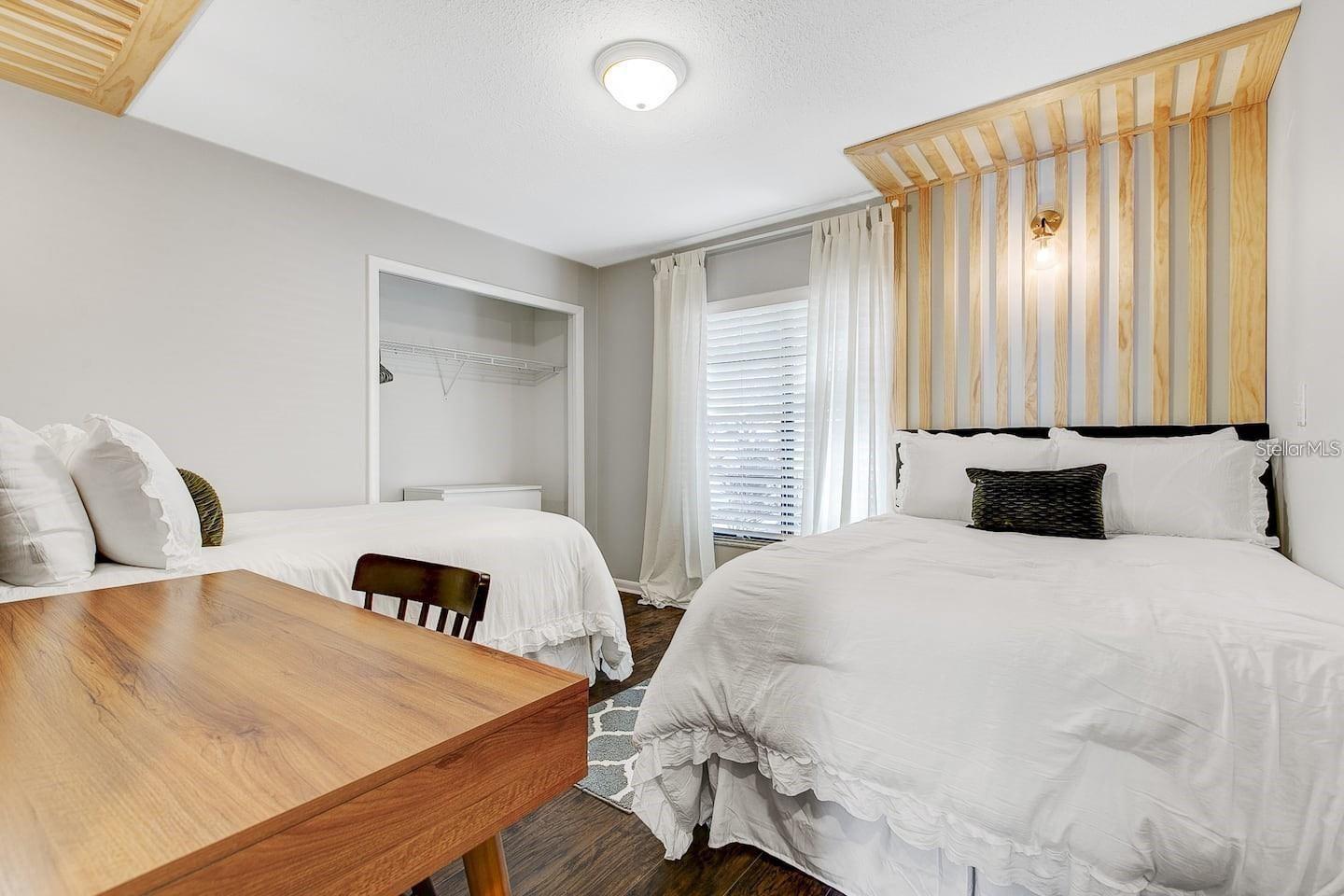 1330 PEACHFIELD DR, VALRICO, FL, 33596