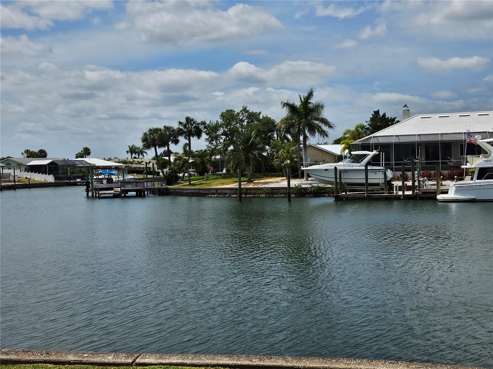 1028 APOLLO BEACH BLVD #19, APOLLO BEACH, FL, 33572