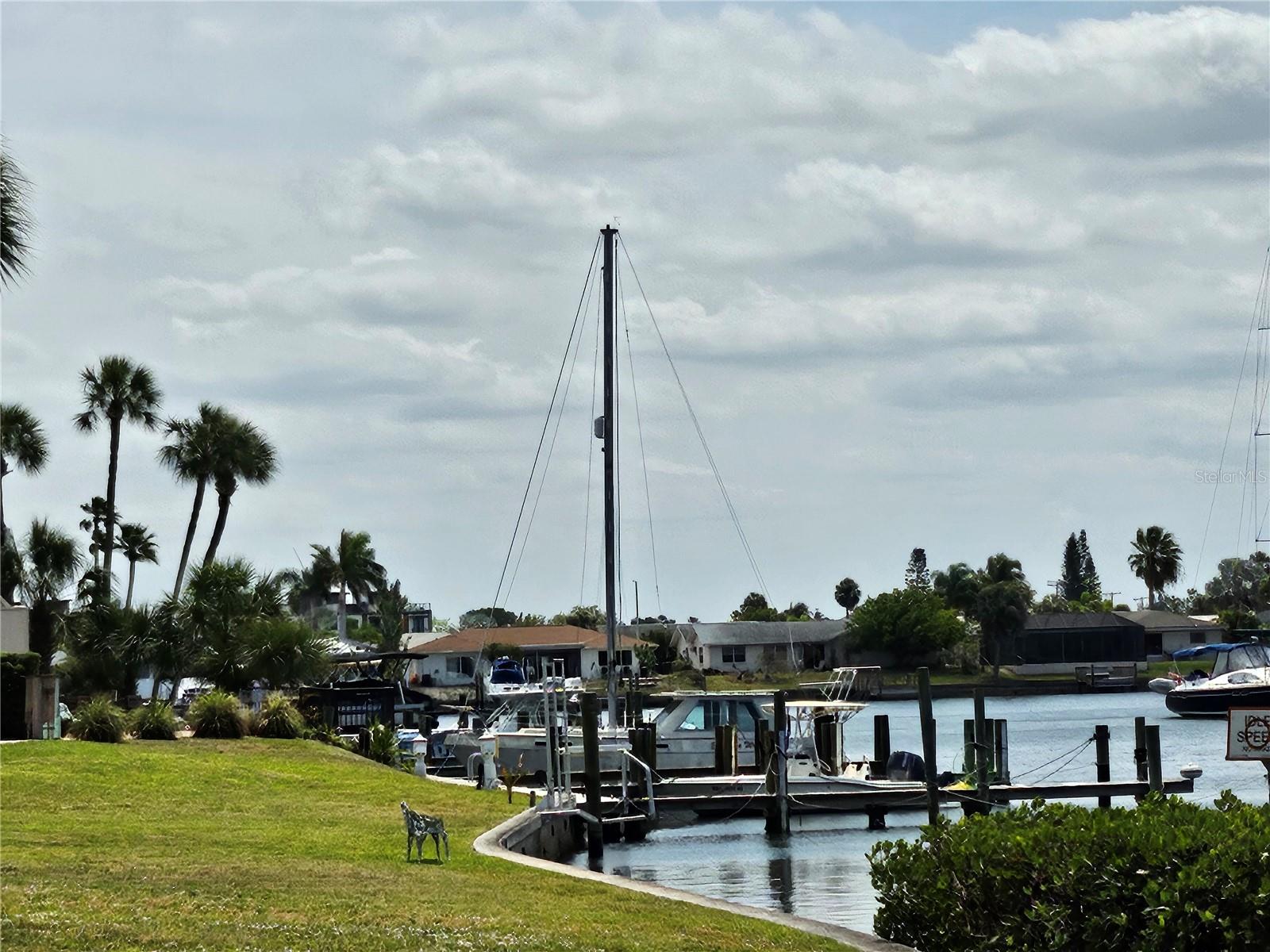 1028 APOLLO BEACH BLVD #19, APOLLO BEACH, FL, 33572