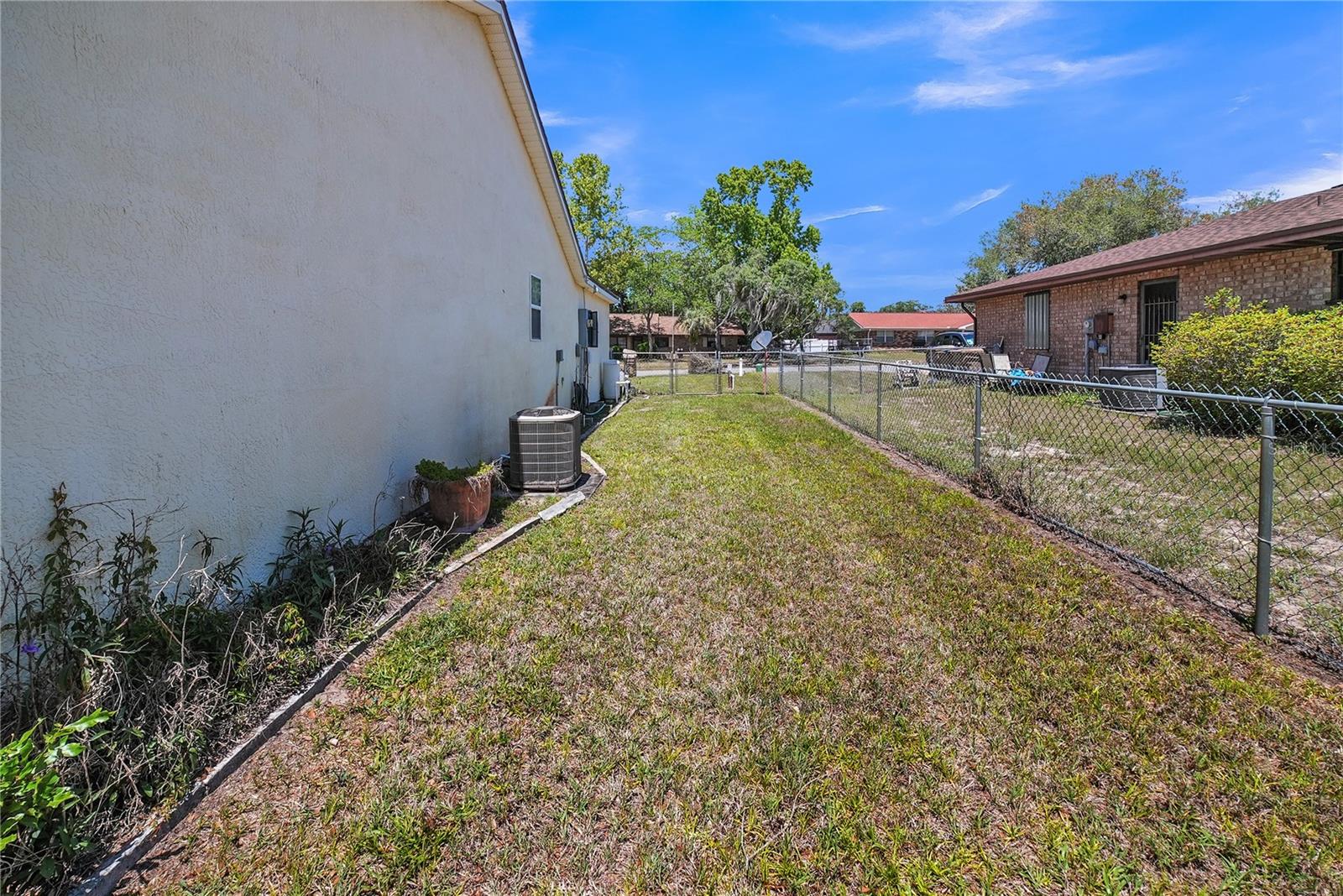 3624 TROUT AVE, FRUITLAND PARK, FL, 34731