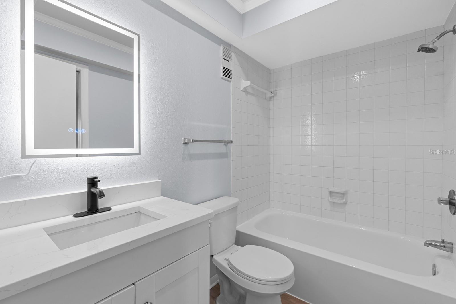 2650 COUNTRYSIDE BLVD #B307, CLEARWATER, FL, 33761