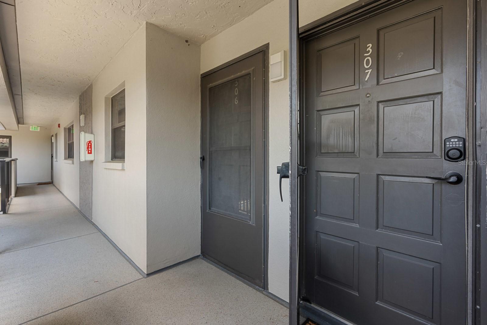 2650 COUNTRYSIDE BLVD #B307, CLEARWATER, FL, 33761