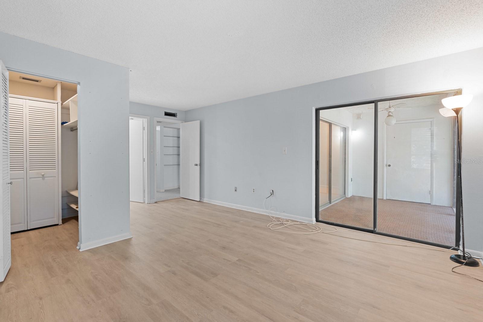 2650 COUNTRYSIDE BLVD #B307, CLEARWATER, FL, 33761