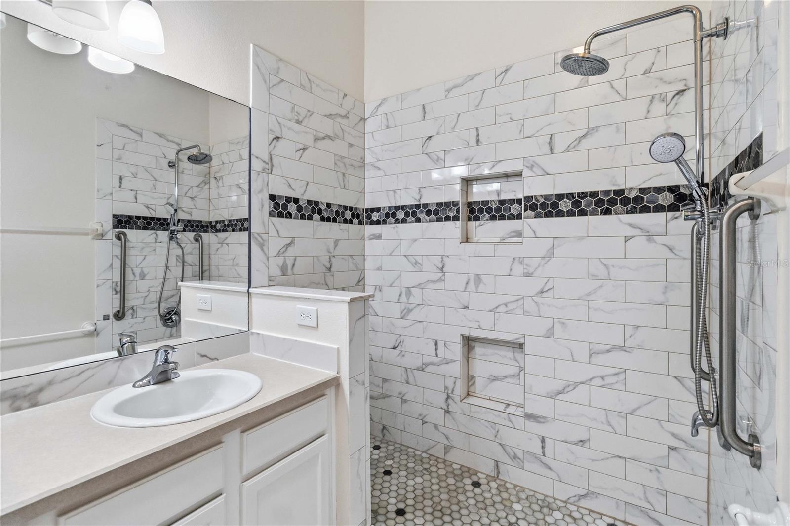 11112 TAEDA DR, ORLANDO, FL, 32832