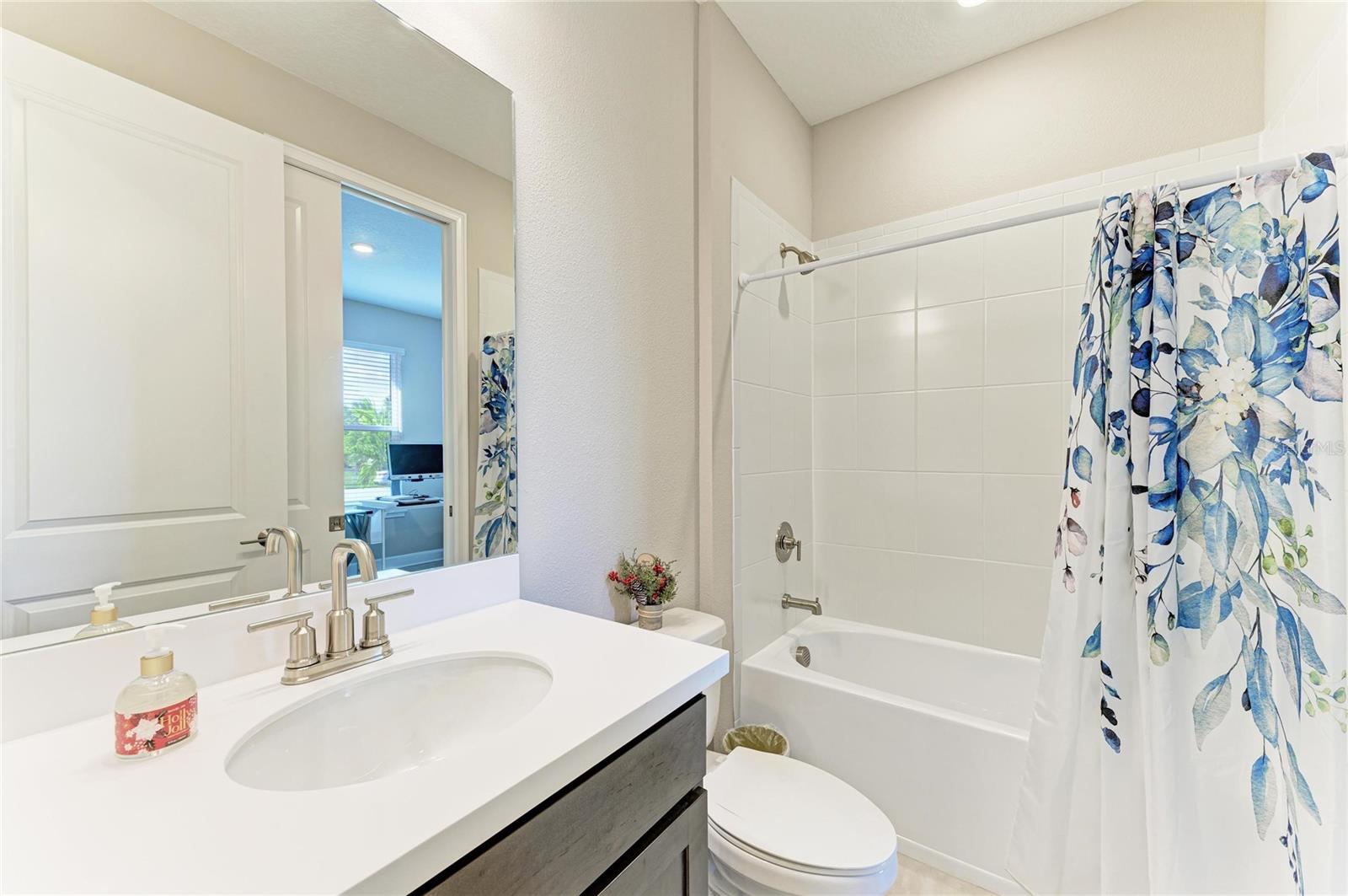 6017 MESA GLN, BRADENTON, FL, 34203