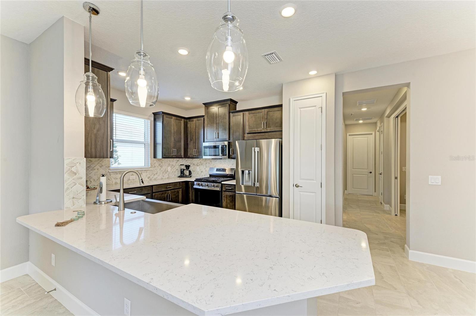 6017 MESA GLN, BRADENTON, FL, 34203