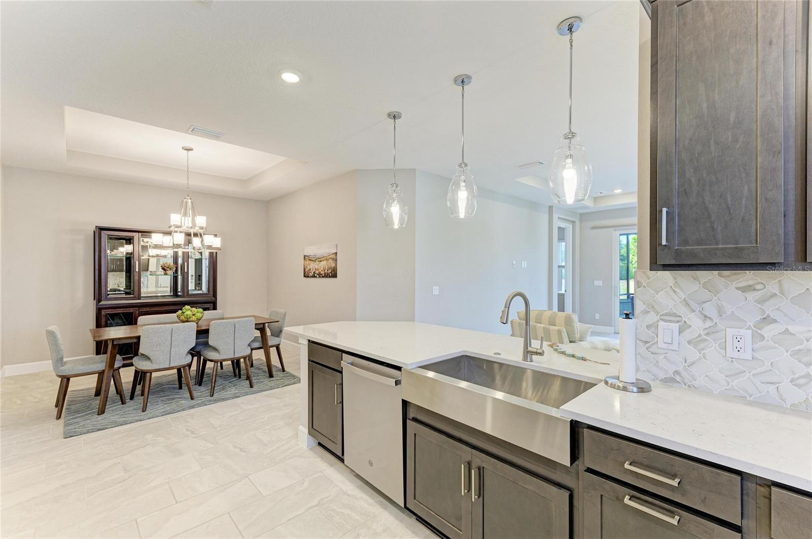 6017 MESA GLN, BRADENTON, FL, 34203