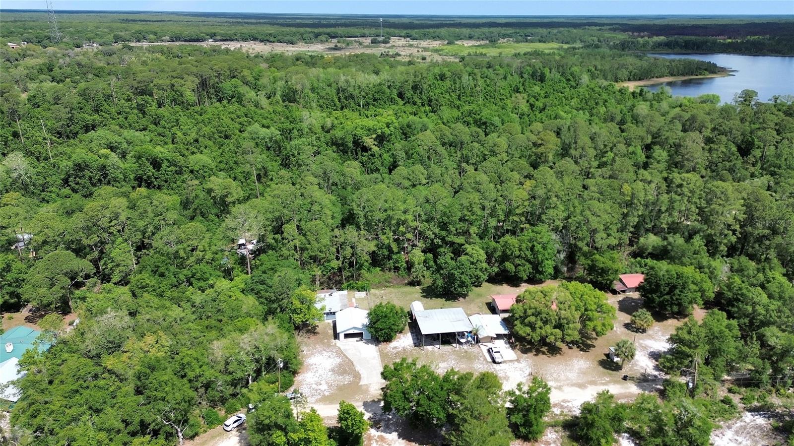 25801 BLUE LAKES DR, PAISLEY, FL, 32767