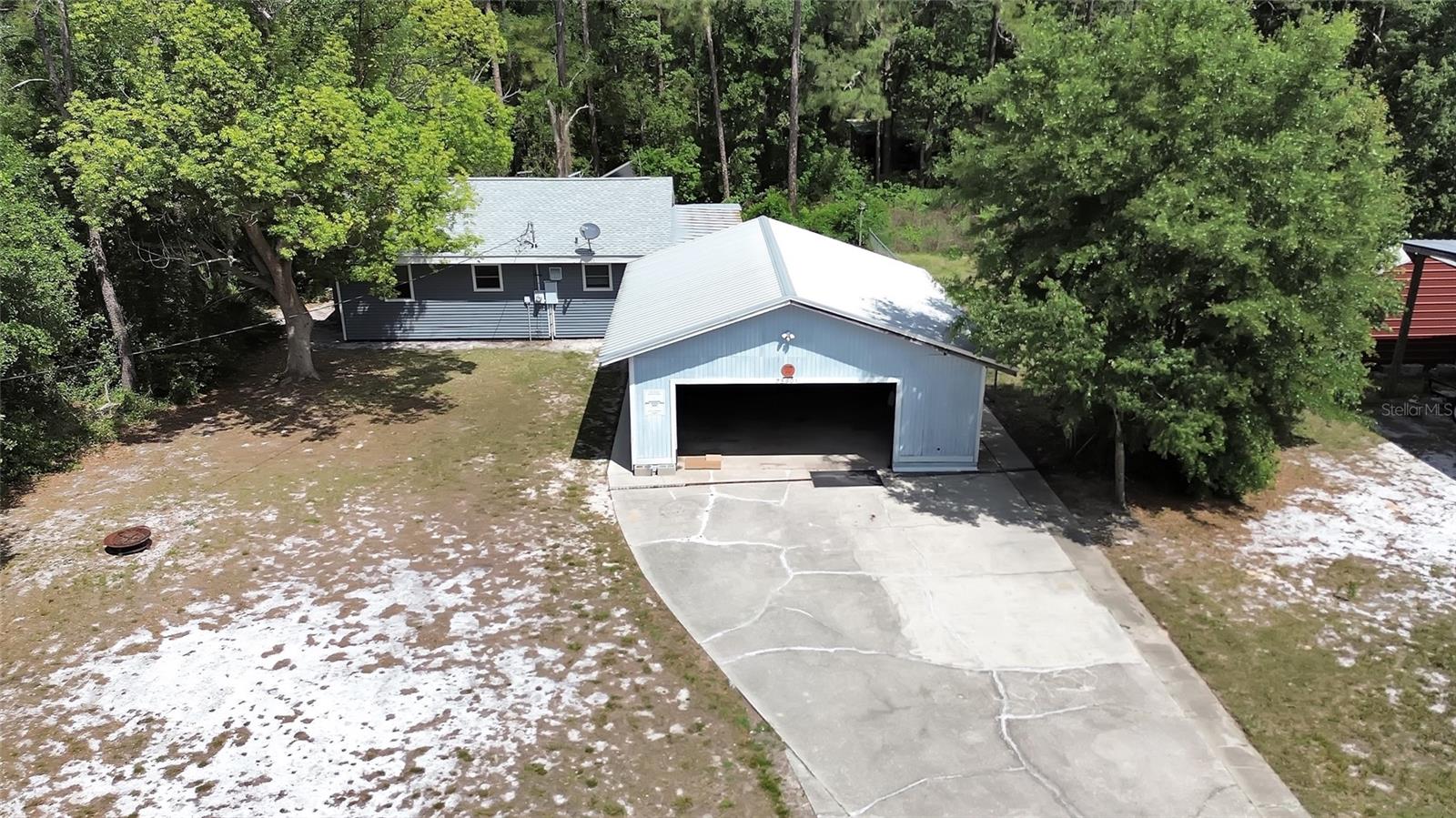 25801 BLUE LAKES DR, PAISLEY, FL, 32767