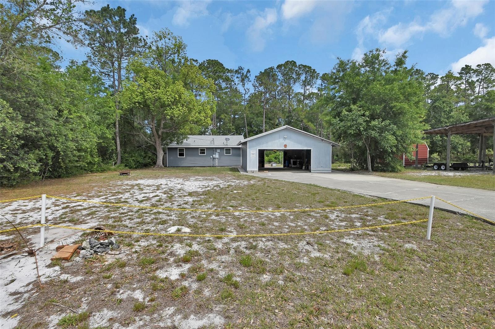 25801 BLUE LAKES DR, PAISLEY, FL, 32767
