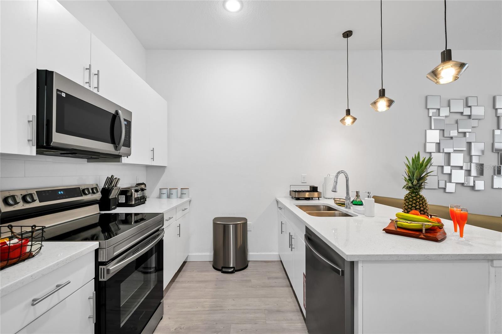 637 TRIKOMO DRIVE DR, DAVENPORT, FL, 33896