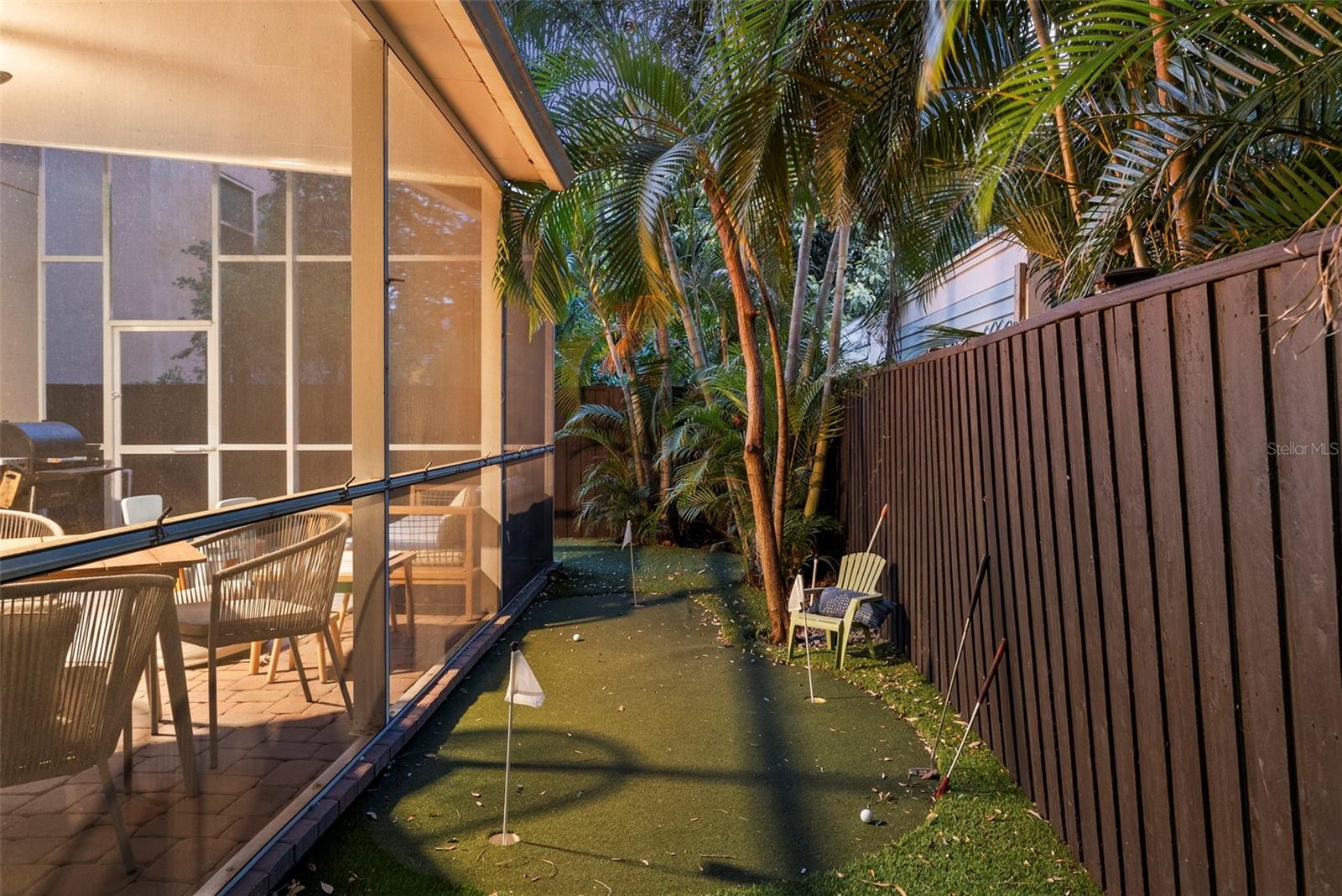 3401 W OAKELLAR AVE, TAMPA, FL, 33611