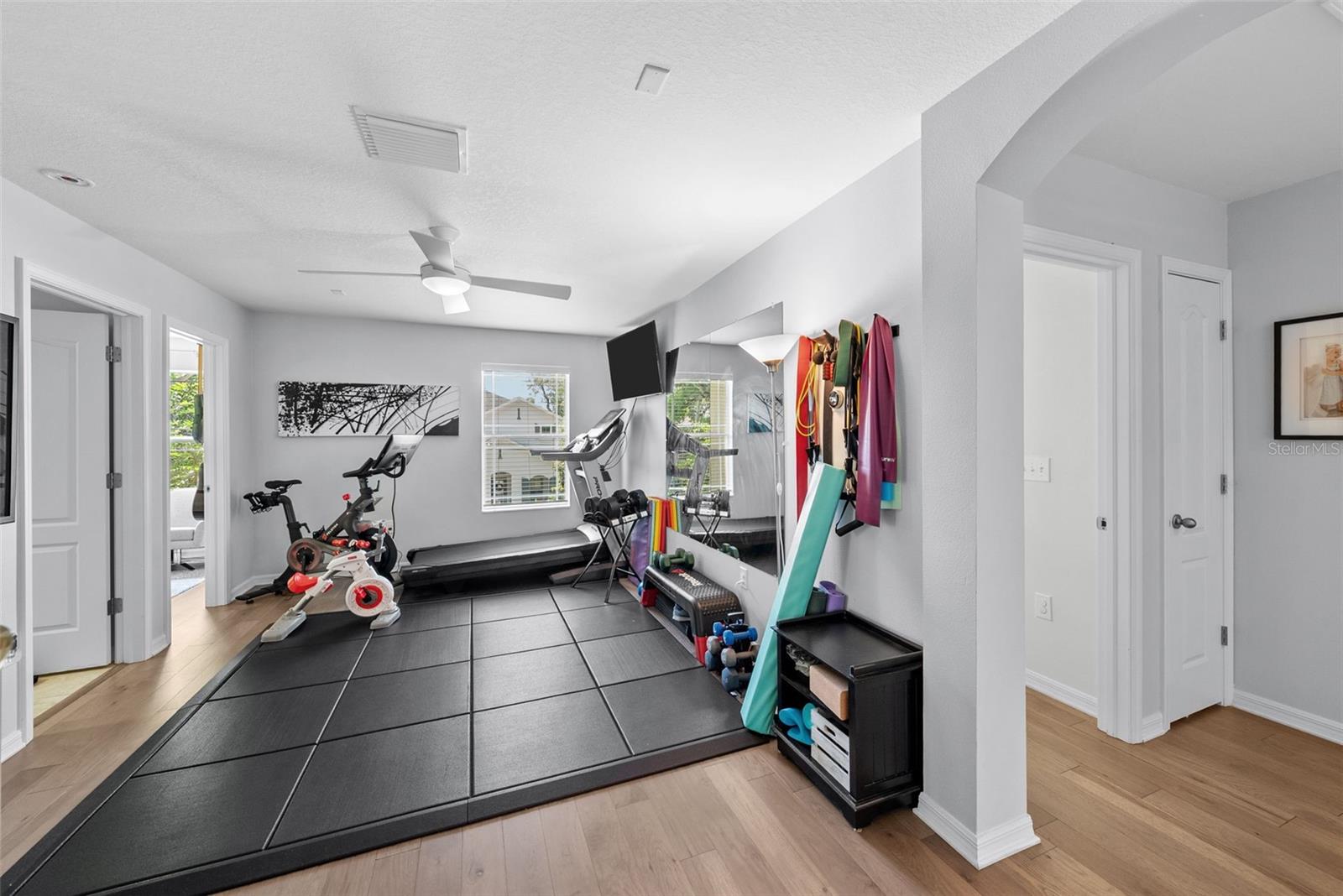 3401 W OAKELLAR AVE, TAMPA, FL, 33611