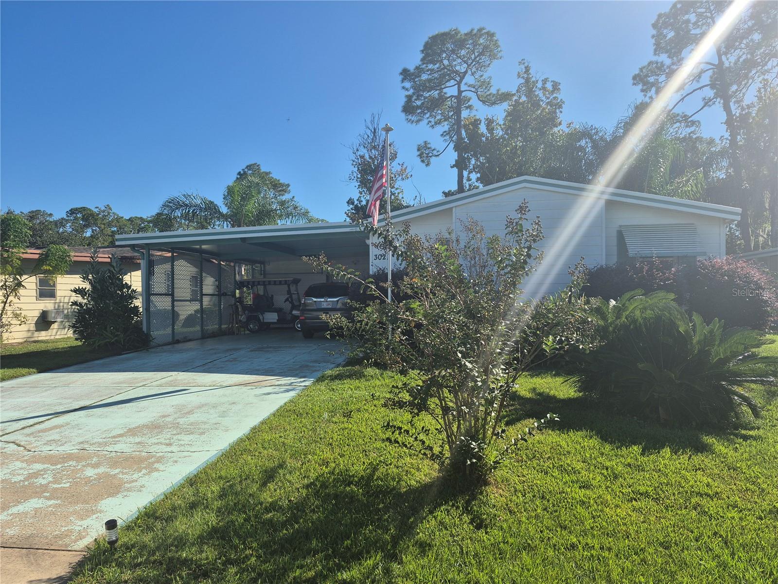 3021 MYAKKA RIVER RD, TAVARES, FL, 32778