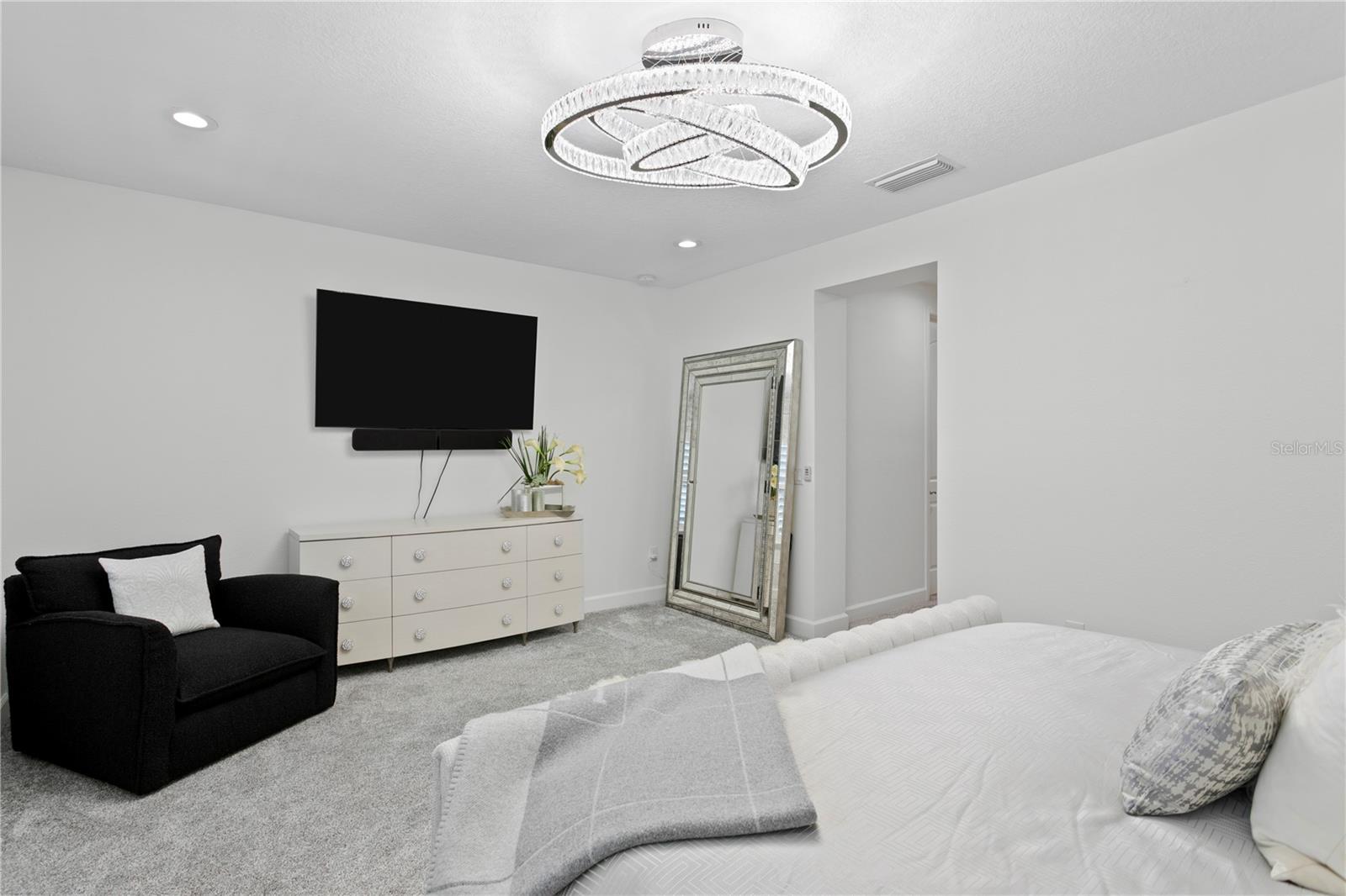 7865 MARSH POINTE DR, TAMPA, FL, 33635