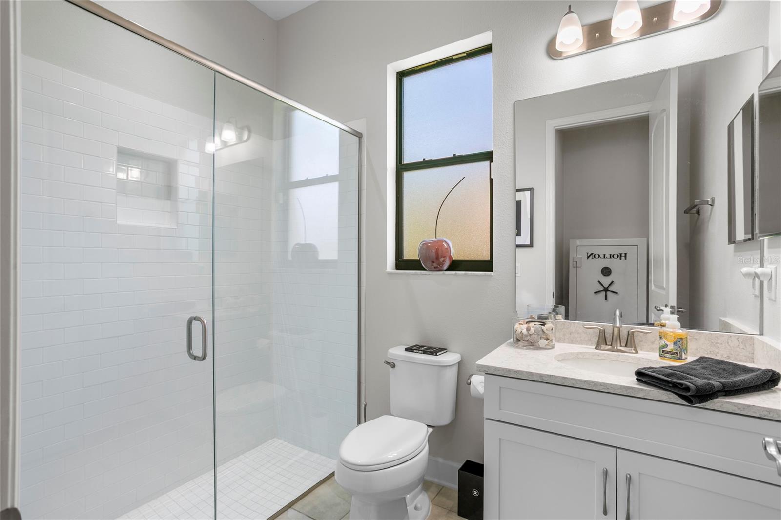 7865 MARSH POINTE DR, TAMPA, FL, 33635