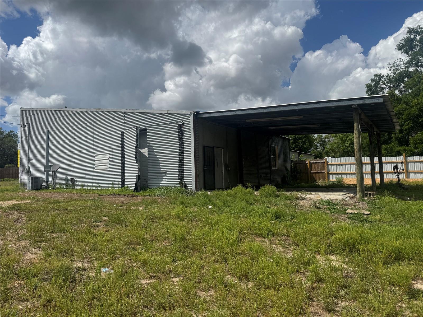 16008 US HIGHWAY 301, DADE CITY, FL, 33523