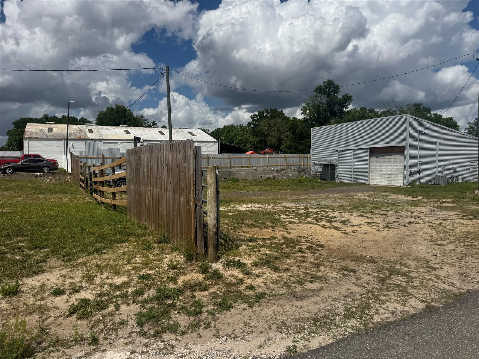 16008 US HIGHWAY 301, DADE CITY, FL, 33523