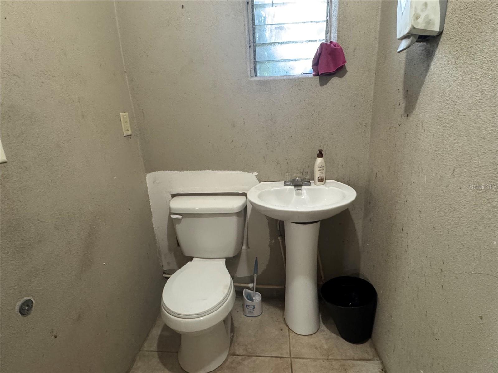 16008 US HIGHWAY 301, DADE CITY, FL, 33523